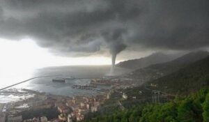 Salerno: come un uragano